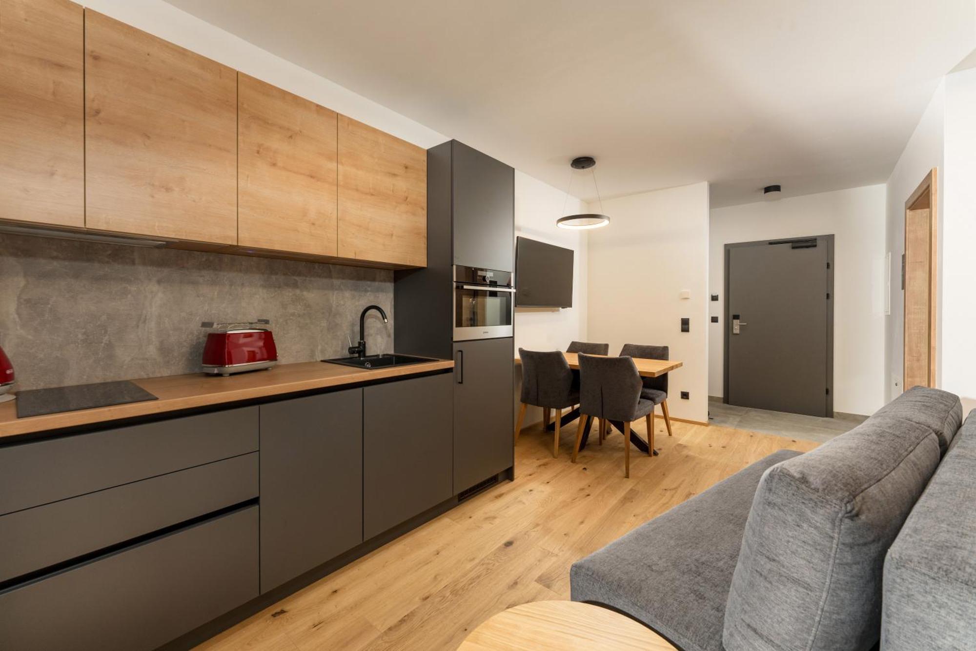 Pure Alpine Suites Schladming Exterior foto